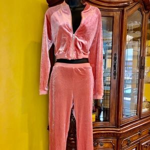 GLAM!! 2 piece pink velour set!